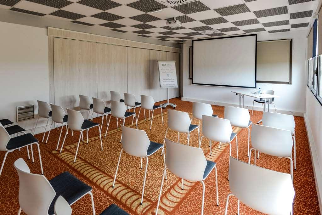 Brit Hotel Rennes Cesson Fasilitas foto